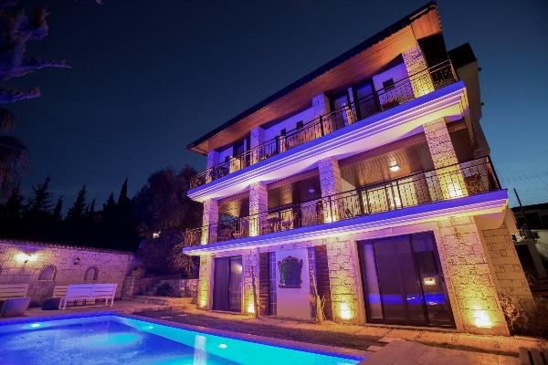 Begonia Alaçatı akşam görünümü