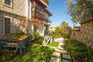 Begonia Alaçatı bahçesi